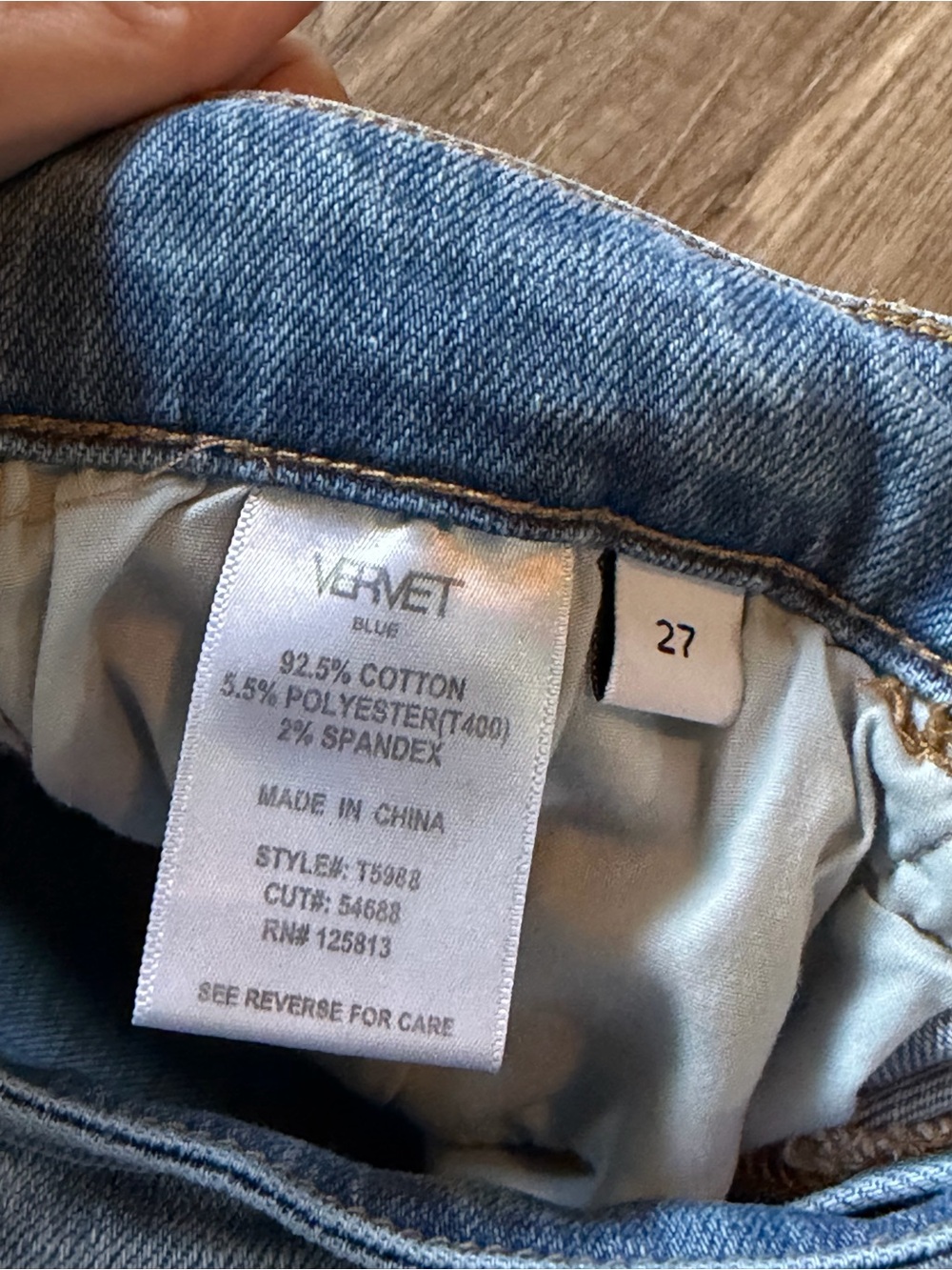 VERVET High Rise Raw Hem Crop Flare Jeans Size 27 Light Wash - Picture 6 of 9